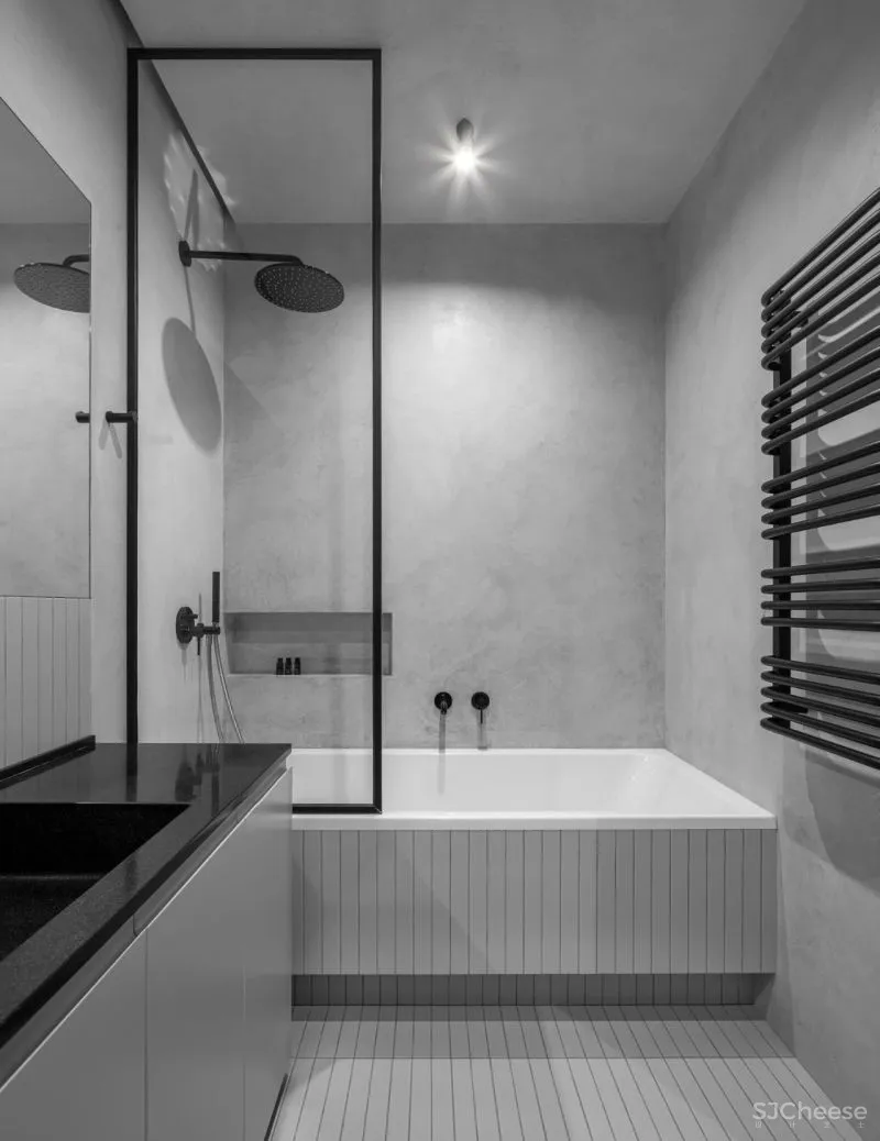 一间75平米的水泥灰公寓，利用色彩的装饰，拥有时髦与平衡感