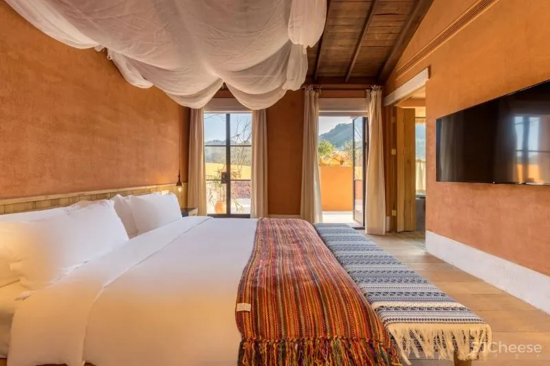 独家首发!江浙沪超野奢摩洛哥风情民宿,面朝湖泊坐拥田园,开业就吸引爆火综艺来录制!