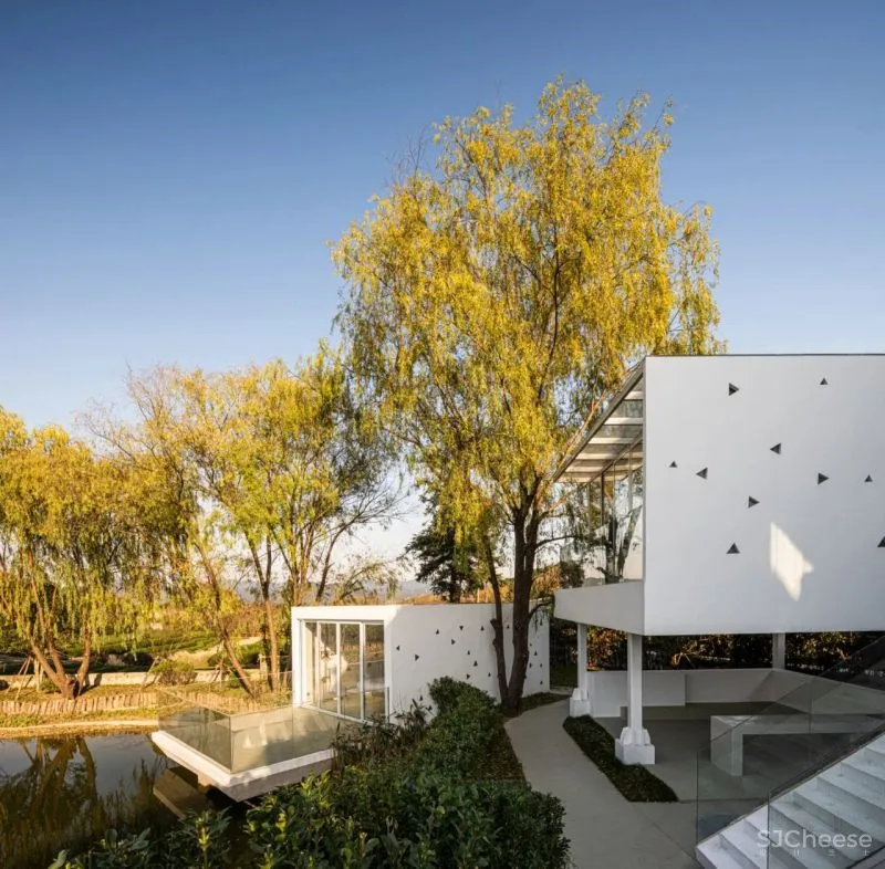 质朴中浸出细腻精致,自然与艺术的完美入侵!