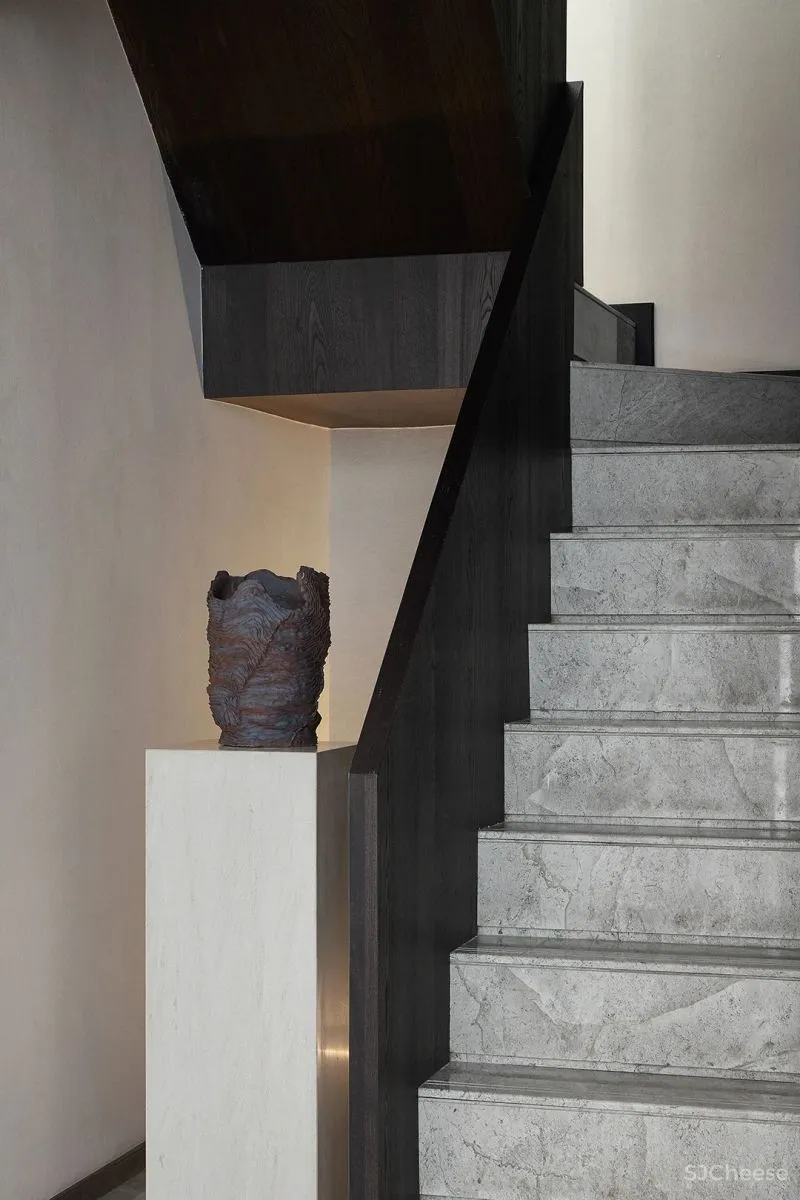 ONE CU壹方设计 成都卓越·晴翠 350㎡气质大宅,麓湖之畔,向心而居