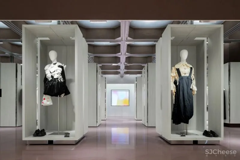 远离以展示为导向的零售：J1M5精品店，中国青岛