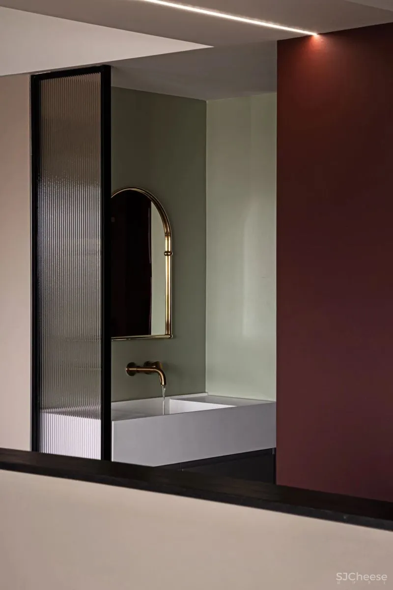 117㎡普通户型“重生”,4米大岛台、投影、收纳...美到认不出!