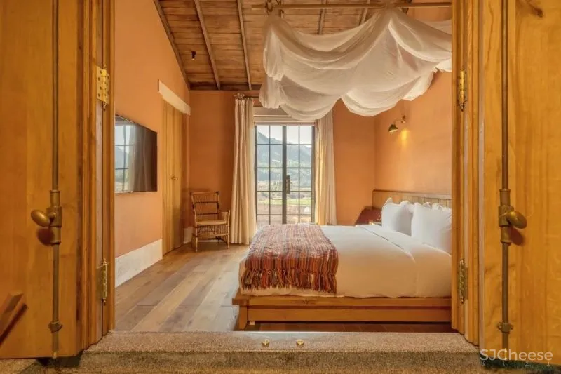 独家首发!江浙沪超野奢摩洛哥风情民宿,面朝湖泊坐拥田园,开业就吸引爆火综艺来录制!