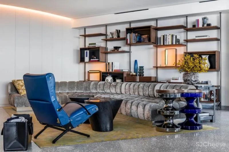 保时捷1000多平海景房，一家三口住，太奢侈了！