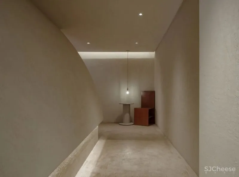 STORY ZOOMCAFE：神性的日常