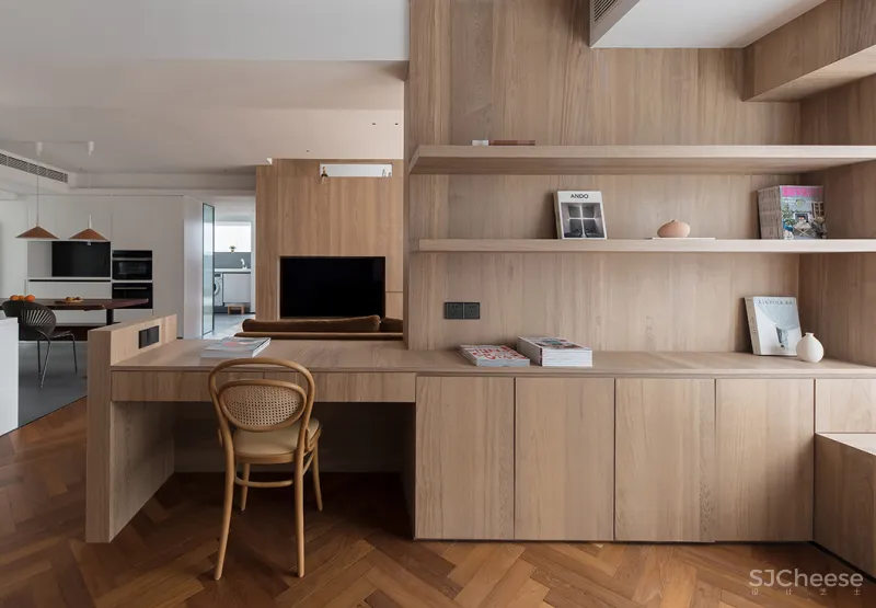 220㎡顶楼复式,精致木质感,舒适而自然!