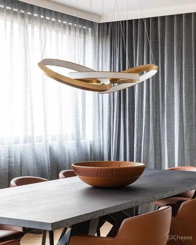 Alexandra Brown 新作 当代折衷主义美学