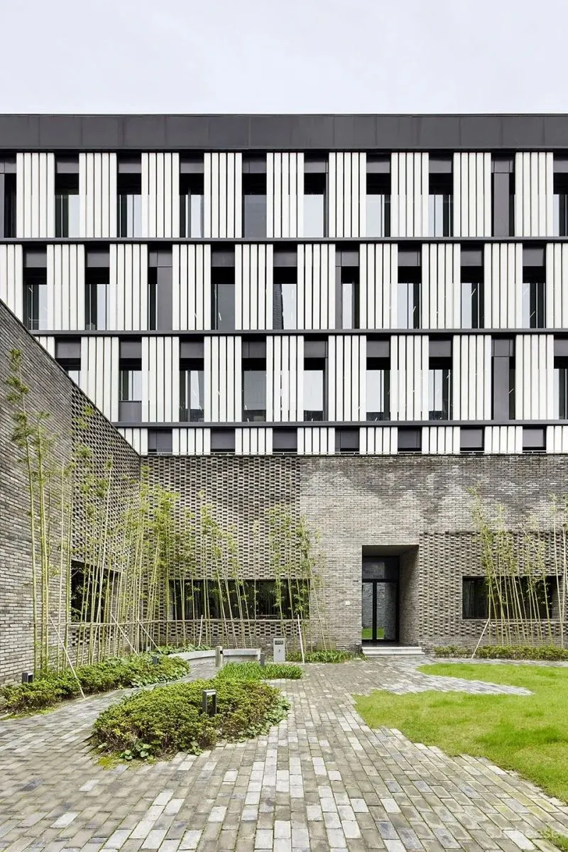 如恩设计新作 摆脱工业建筑的空旷感与孤寂感 迅达城,上海