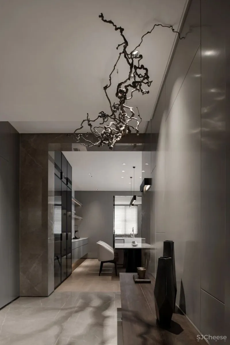 光魅 唐忠汉新作