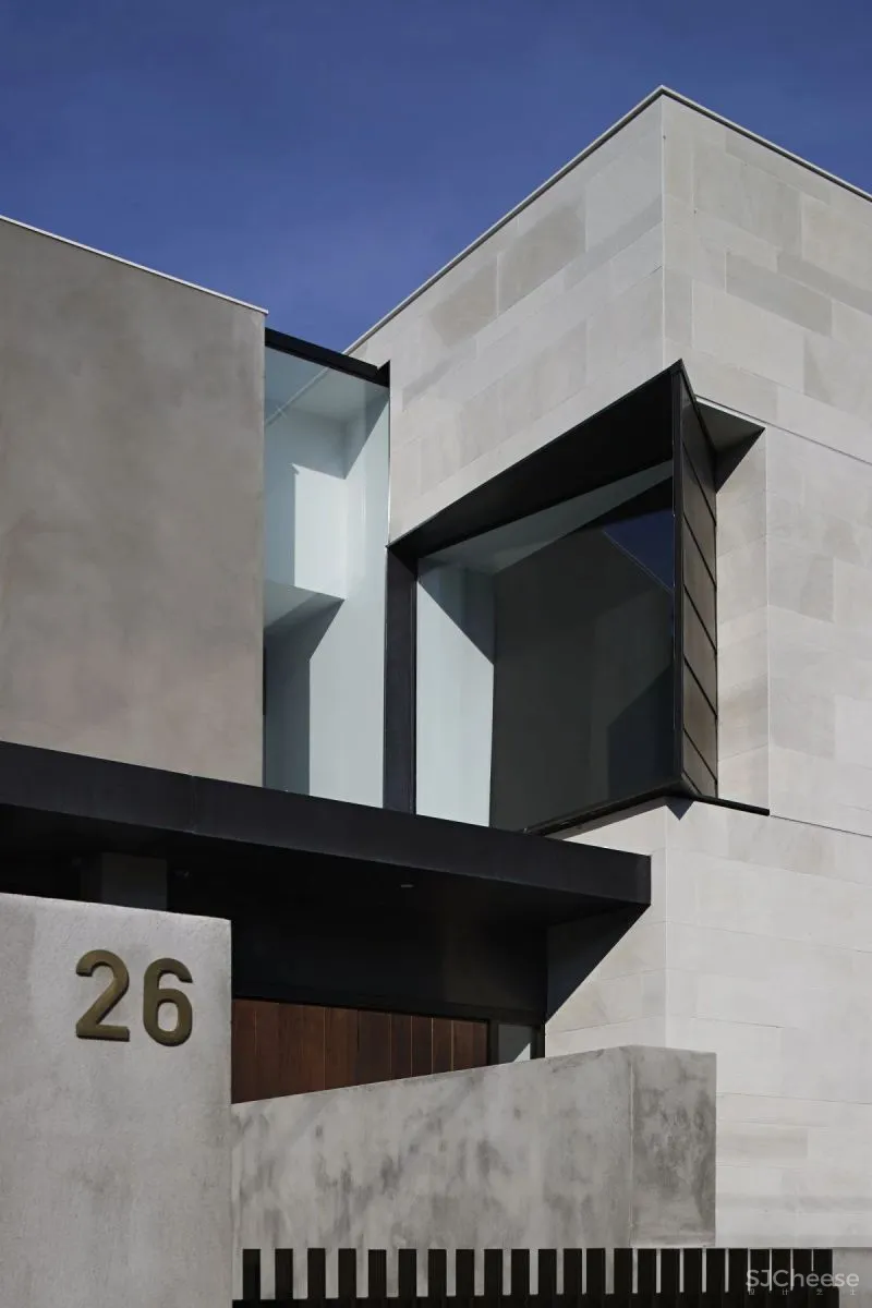 【Coy Yiontis】功能与美学的无缝衔接