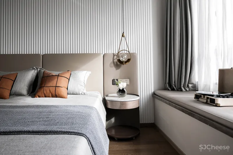 王五平:280㎡凌江跃墅,顶层艺术!