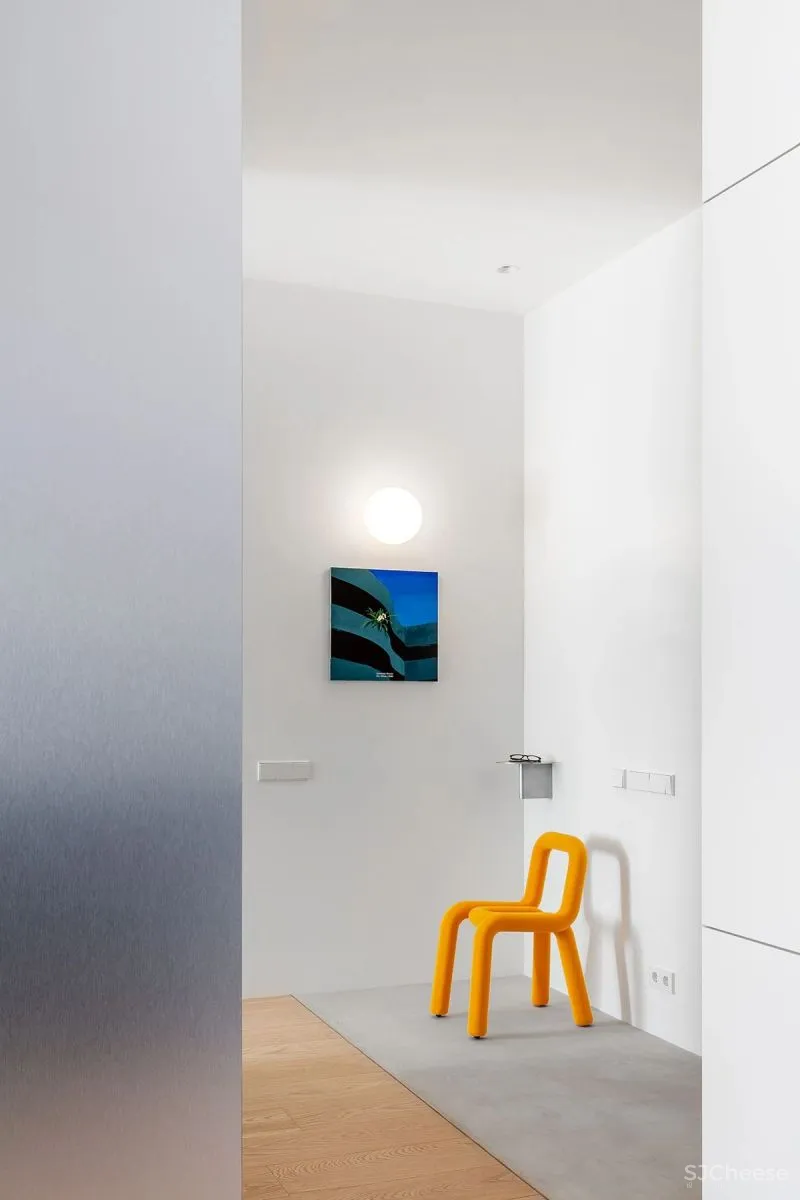 这个看似素雅平淡空间,其实隐藏了一颗躁动不安的心