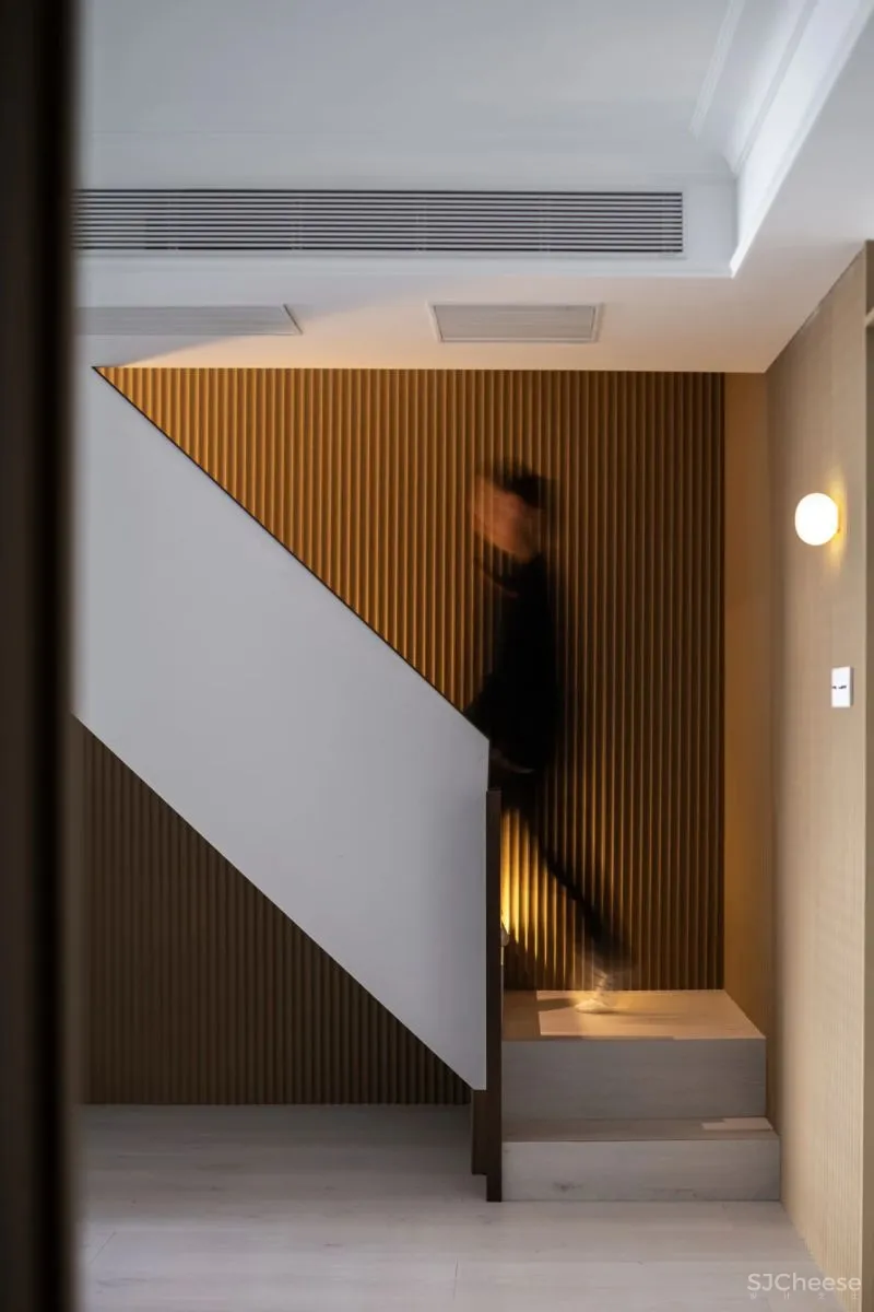 160㎡老房重装,不动硬装也能出彩