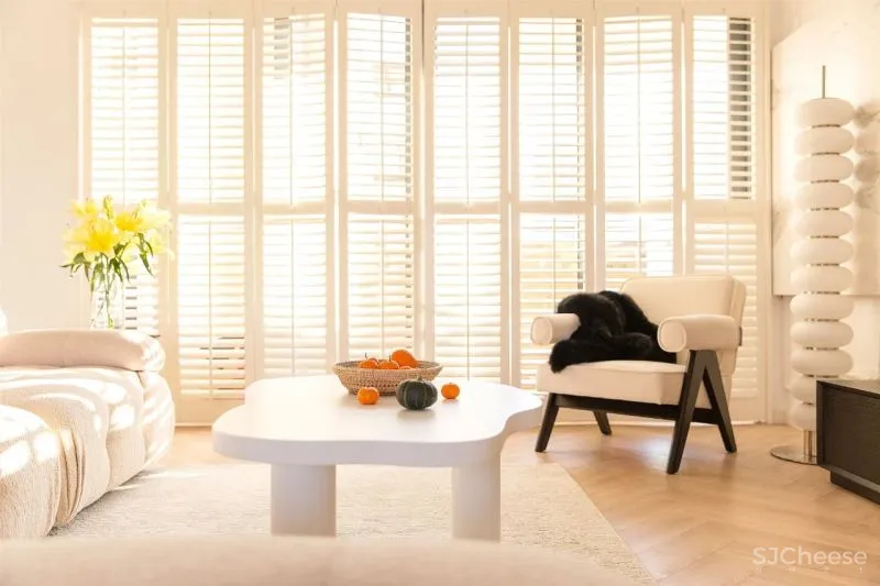 于光影之下,静享 143m² 的法式浪漫!