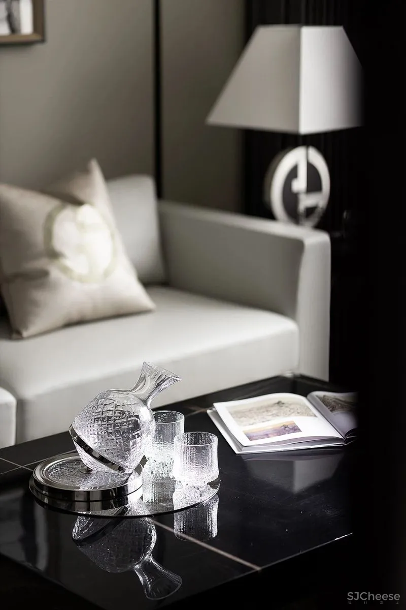 其境设计:重新定义高奢,造就简约的尊贵!