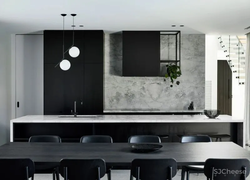 黑与白,宁静简约之居