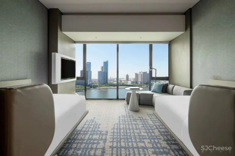 【CCD新作】大中华区首家“摩登商旅”设计旗舰酒店—深圳国际会展中心皇冠假日酒店!