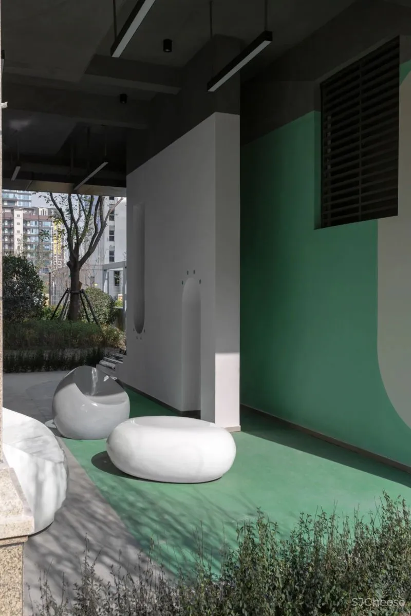 乐在设计 × 绿城诚园架空层:自然层次的交织