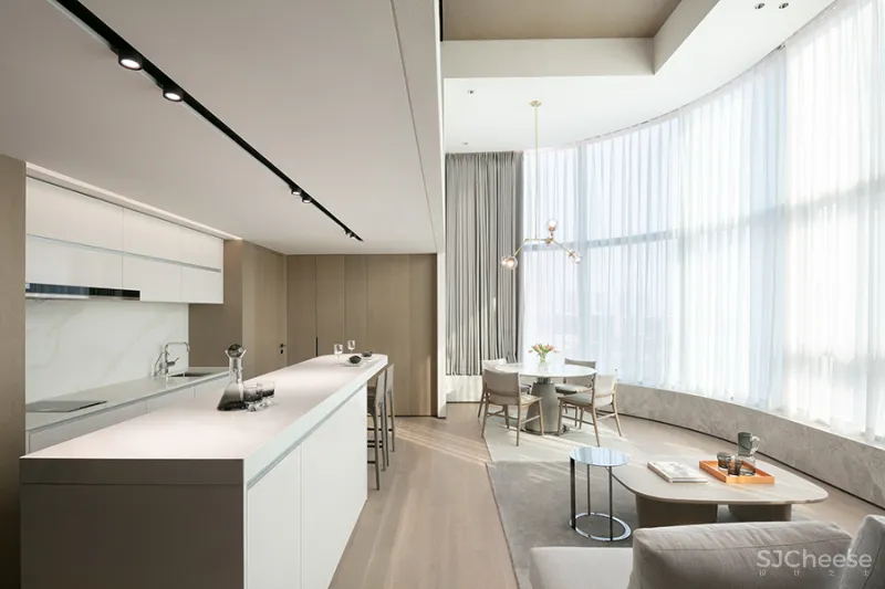 纯白主义的极简演绎 DIA • 丹健新作