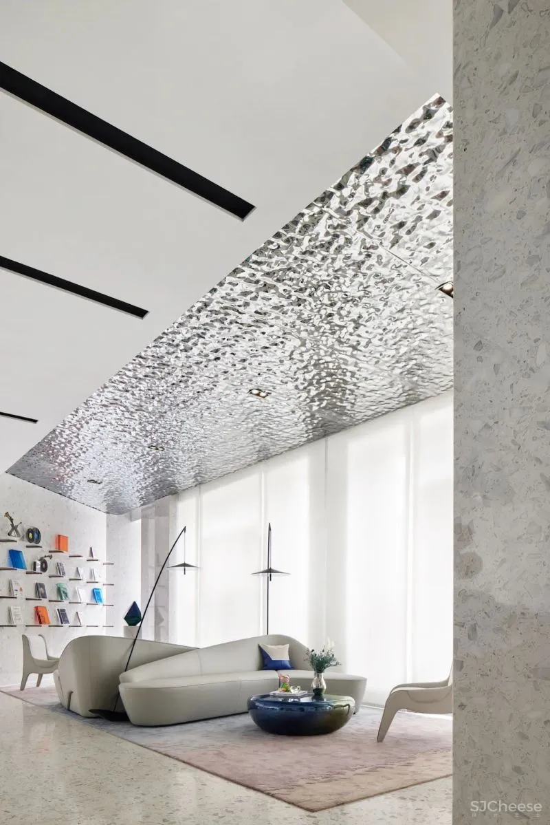 万有引力:超然精致格调,邂逅天色之美!