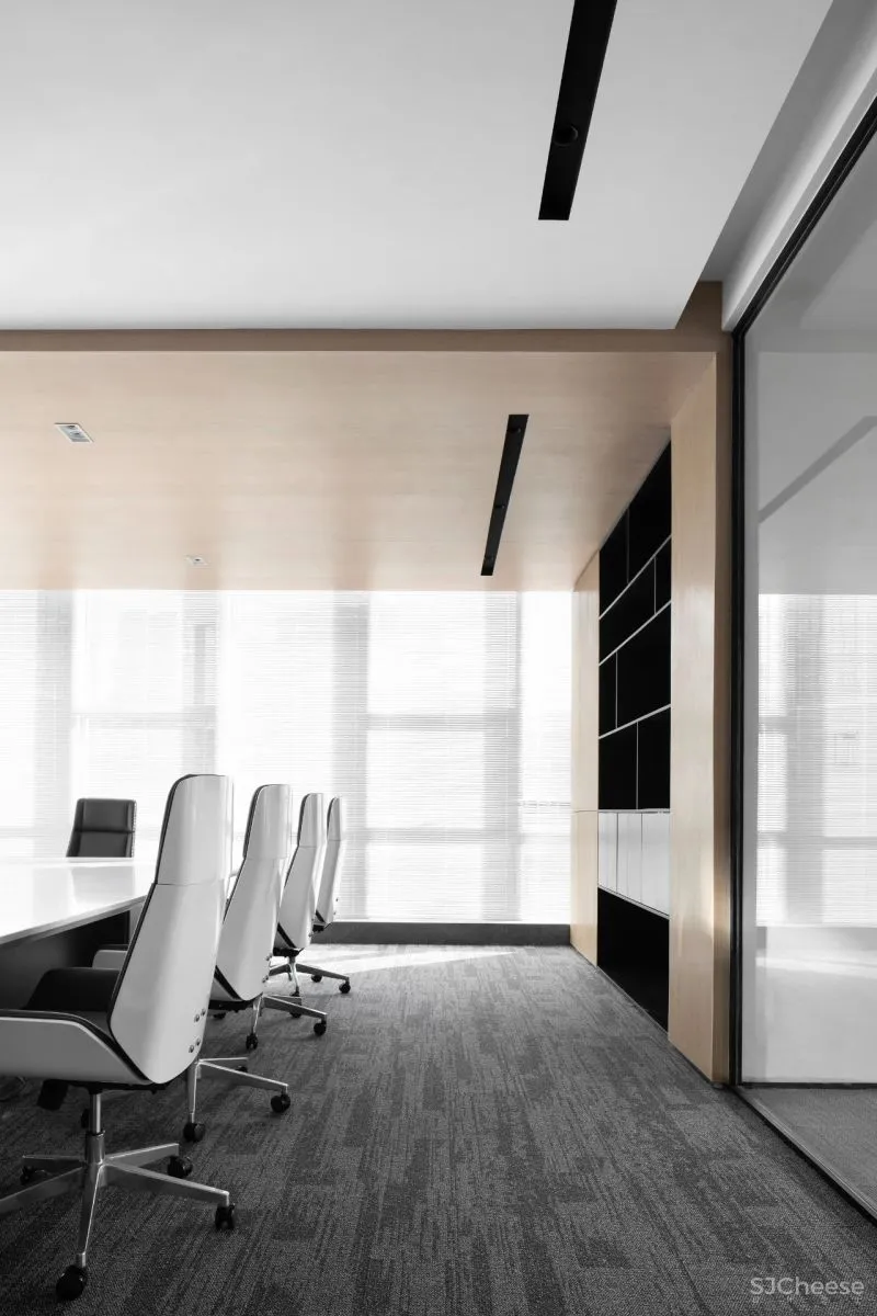 知白设计 × 智见未来办公空间:趣味分割