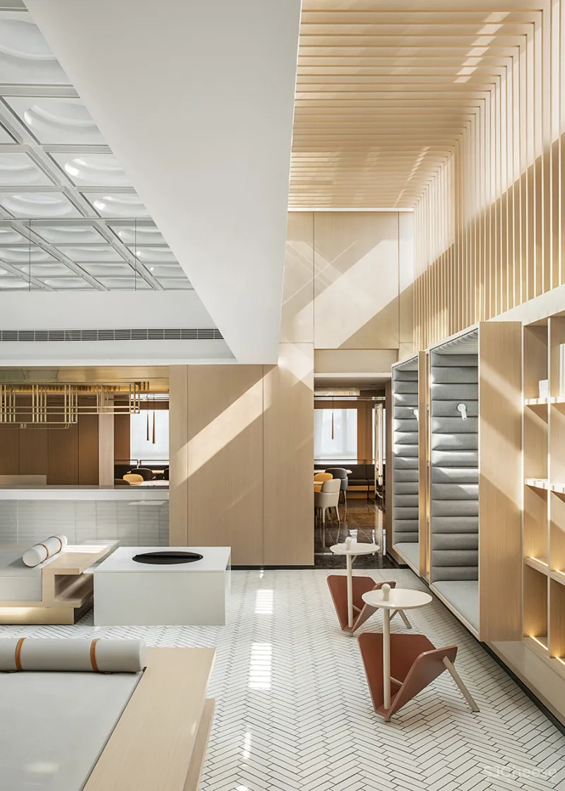 刘万彬 • 云游|云升月起,倦鸟归,梦境生