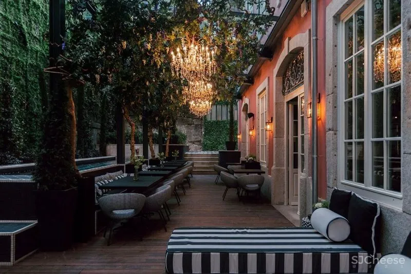 致敬葡萄牙的文学与丰富的复杂性,Torel Palace Hotel