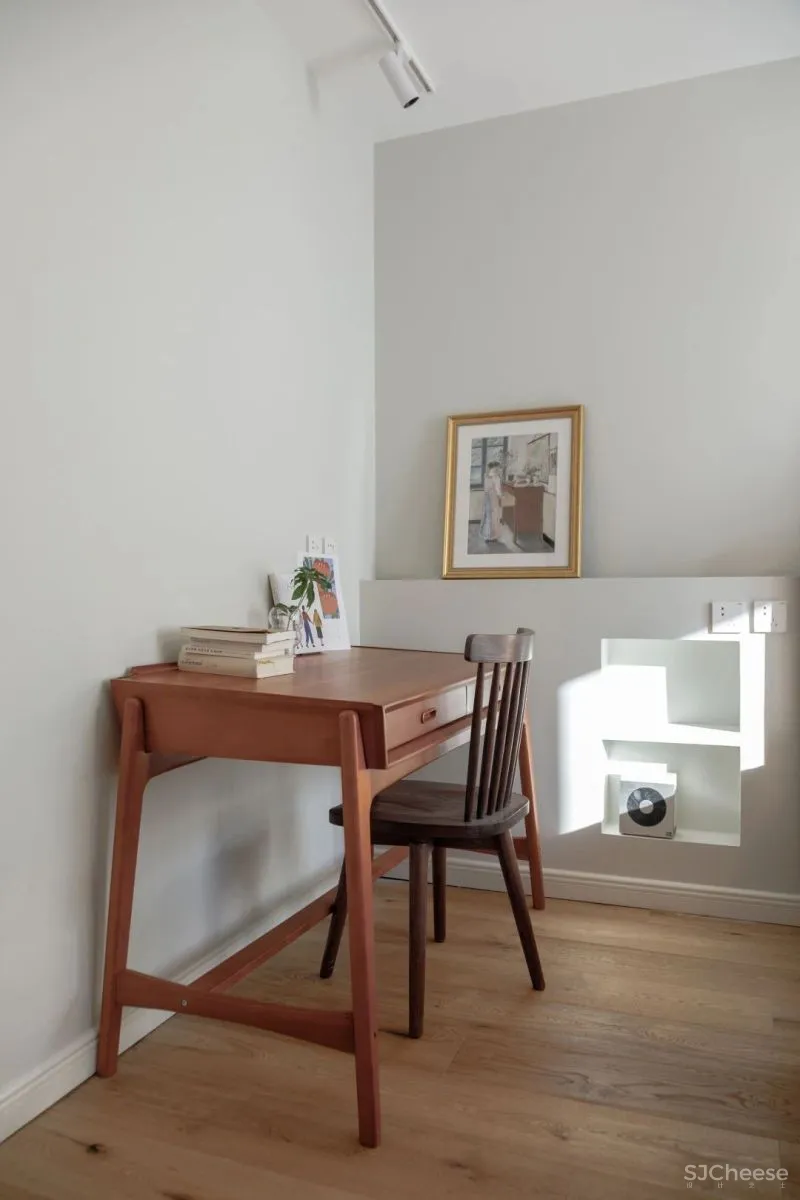 强烈安利超美中古风!83㎡两室改三室,安放三代五口人,收纳真心强大!