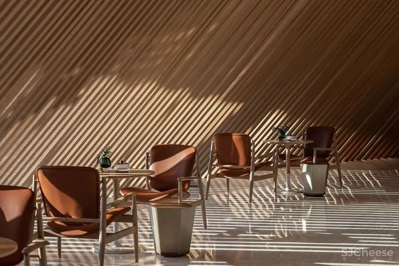 打造出令人充满探索欲的游逛空间体验