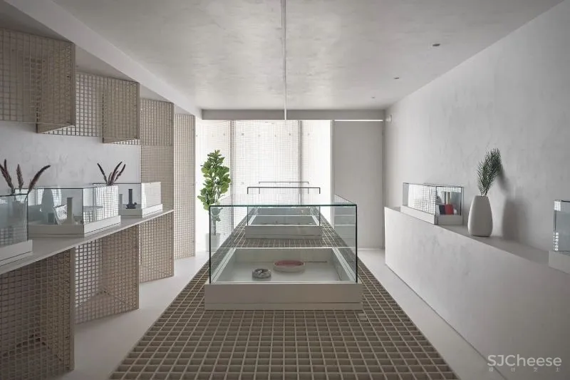 Pharmacy 一场沉浸式艺术零售之旅