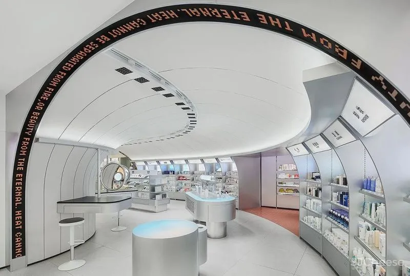 立品设计 H.E.A.T 喜燃南京体验店——“美妆情报局”