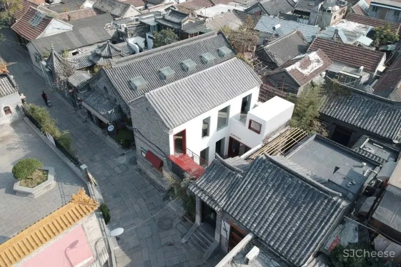 新作 “市井”和“现代”的新旧共生 请请咖啡店，济南 空间里