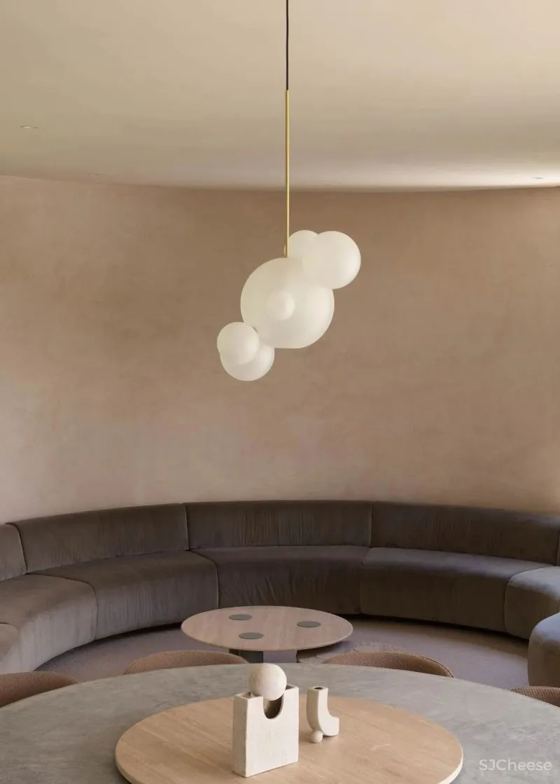 拱形环绕的简约大宅,宅家就能开启度假模式!