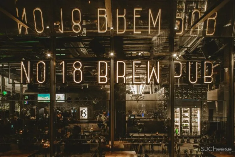 12SQUARE新作18号酒馆天目里店