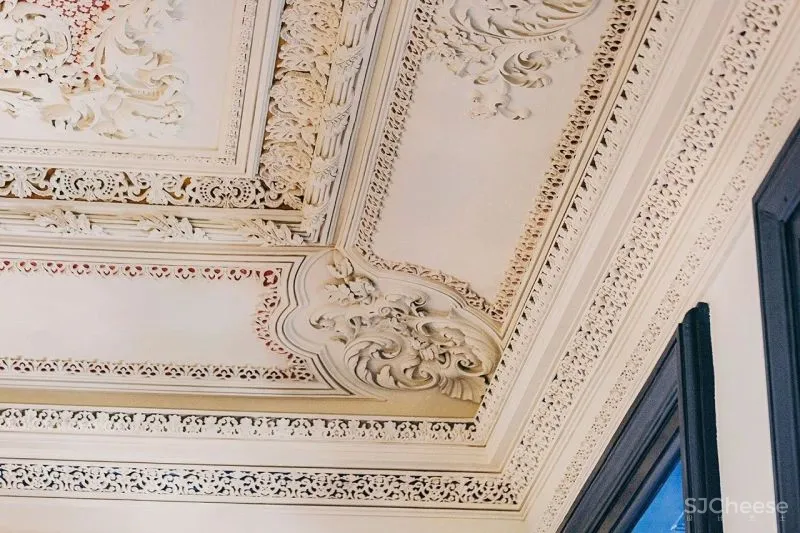 致敬葡萄牙的文学与丰富的复杂性,Torel Palace Hotel