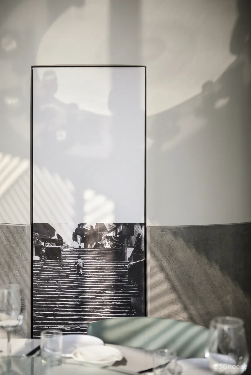 马艾洋 不一样的川菜馆,满满的极简与时尚