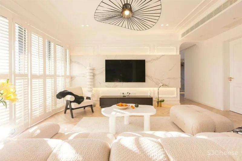 深圳夫妇买下143㎡,两户型打通 厨房合并,勾勒优雅“法式风情”!