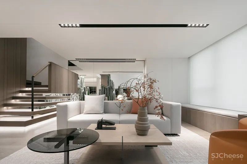 纯白主义的极简演绎 DIA • 丹健新作