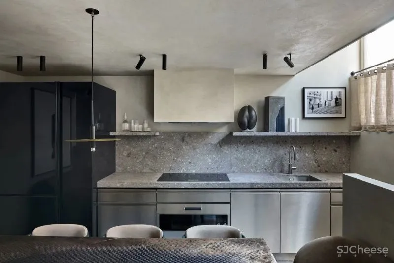 Framework Studio 精致的历史感