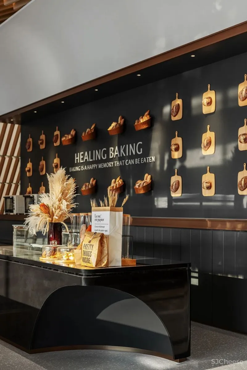 打造出令人充满探索欲的游逛空间体验