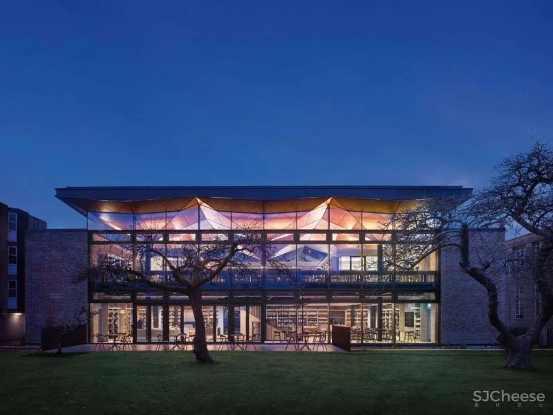 极简现代——漂亮的图书馆