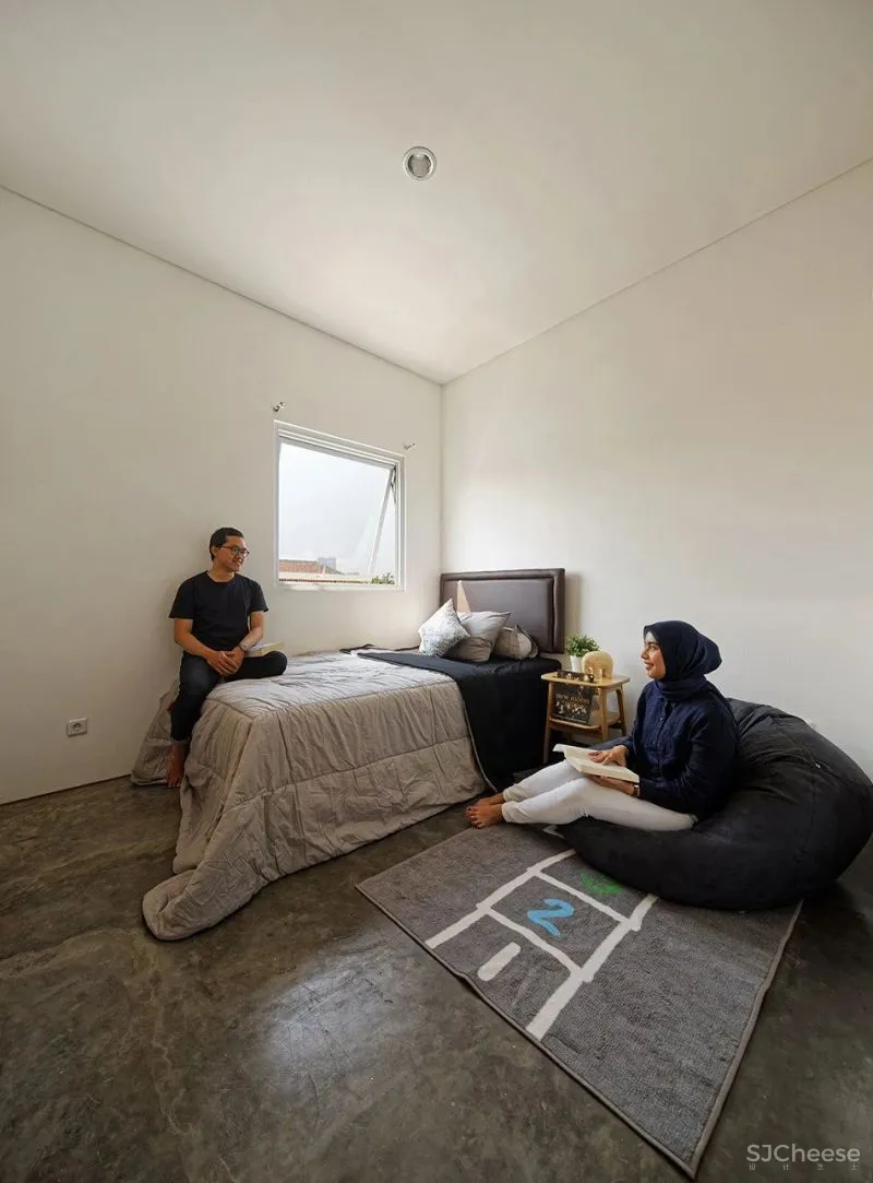 印度尼西亚，雅加达，“双胞胎”住宅 DELUTION