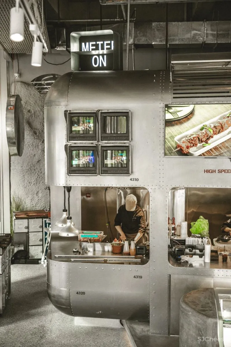 12SQUARE新作18号酒馆天目里店