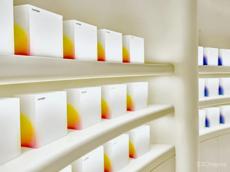 Pharmacy 一场沉浸式艺术零售之旅