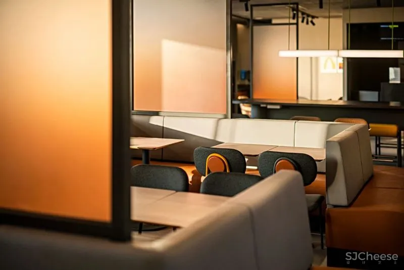 梁志天新作 麦当劳CUBE旗舰店