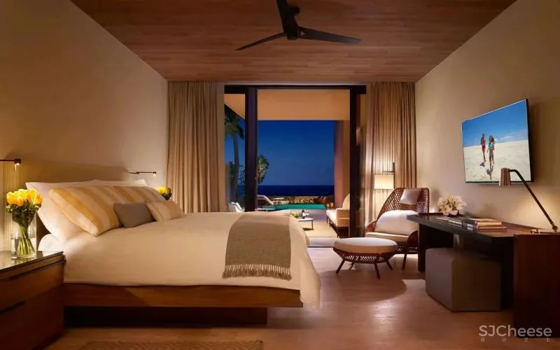 蒙太奇洛斯卡沃斯酒店