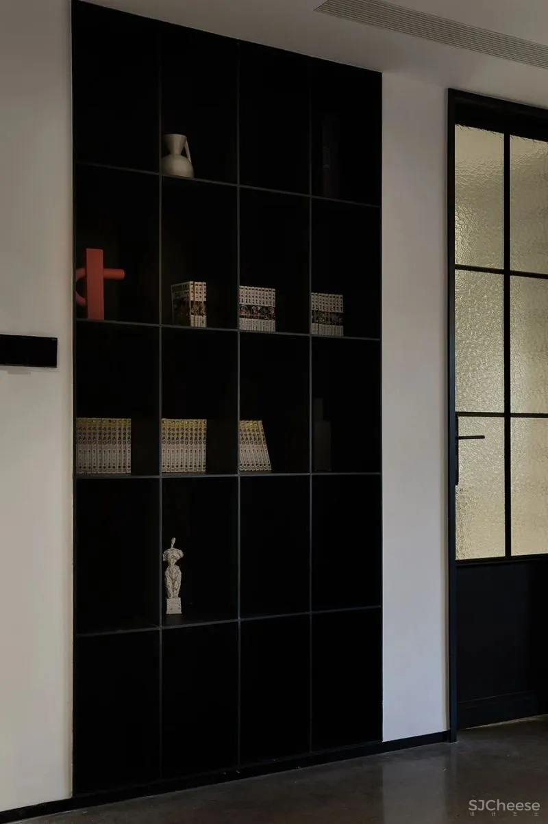 看完暗黑系工业风,其它风都“过时”了?