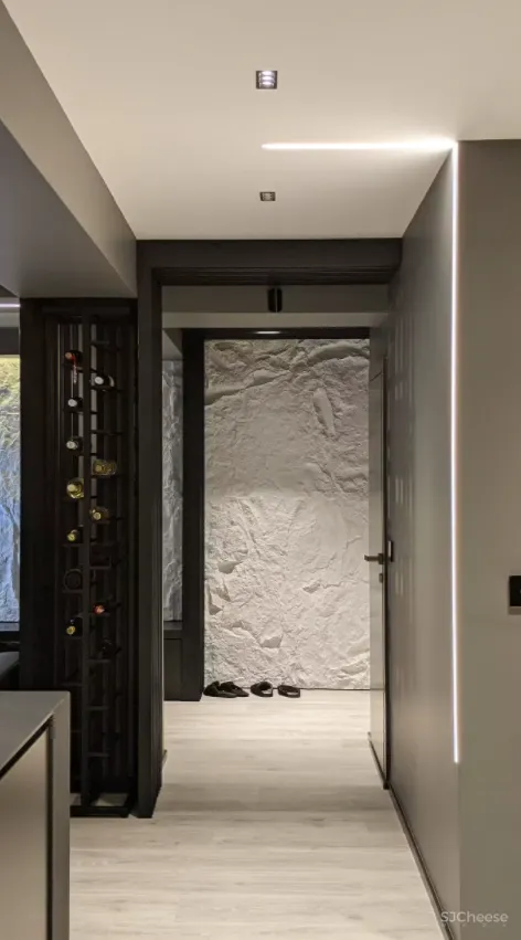 这是一个大胆的设计,因为热爱大自然,就将岩石直接搬回家?!