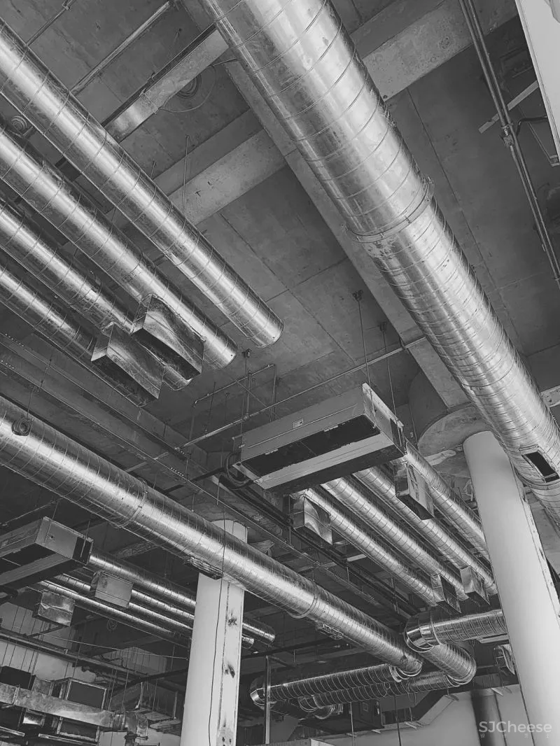 12SQUARE新作18号酒馆天目里店