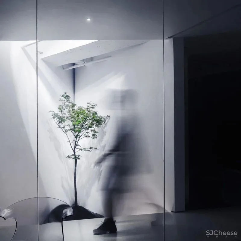 SETONE DESIGN 极简白，破坏与重构